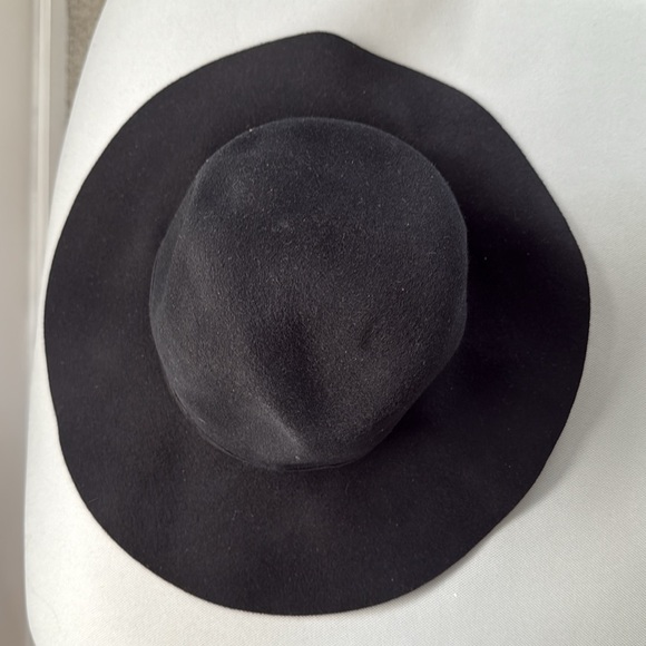 Janessa Leone Hat - Picture 6 of 8